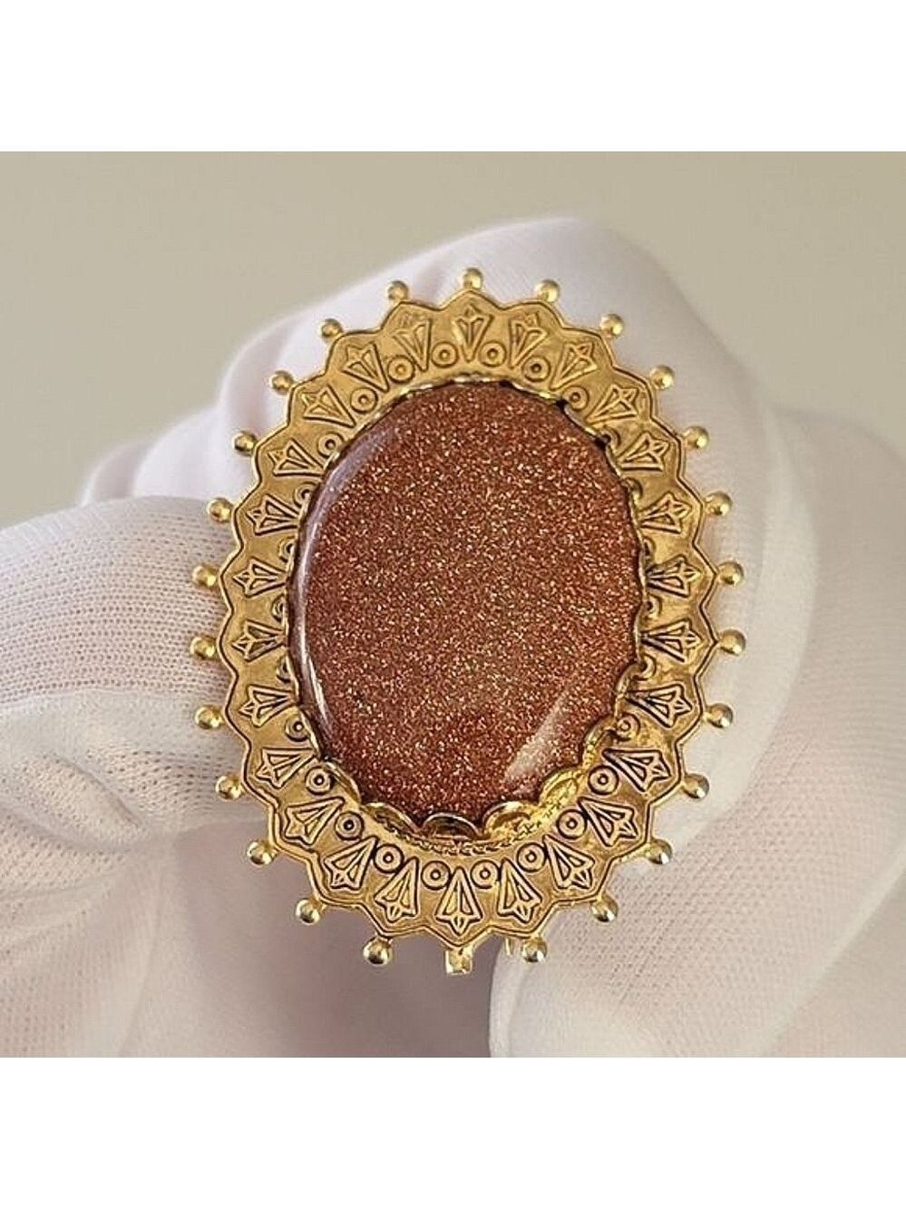 Vintage Brooch Goldstone Goldtone Filigree Brooch #505